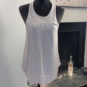 Light beige/cream tank